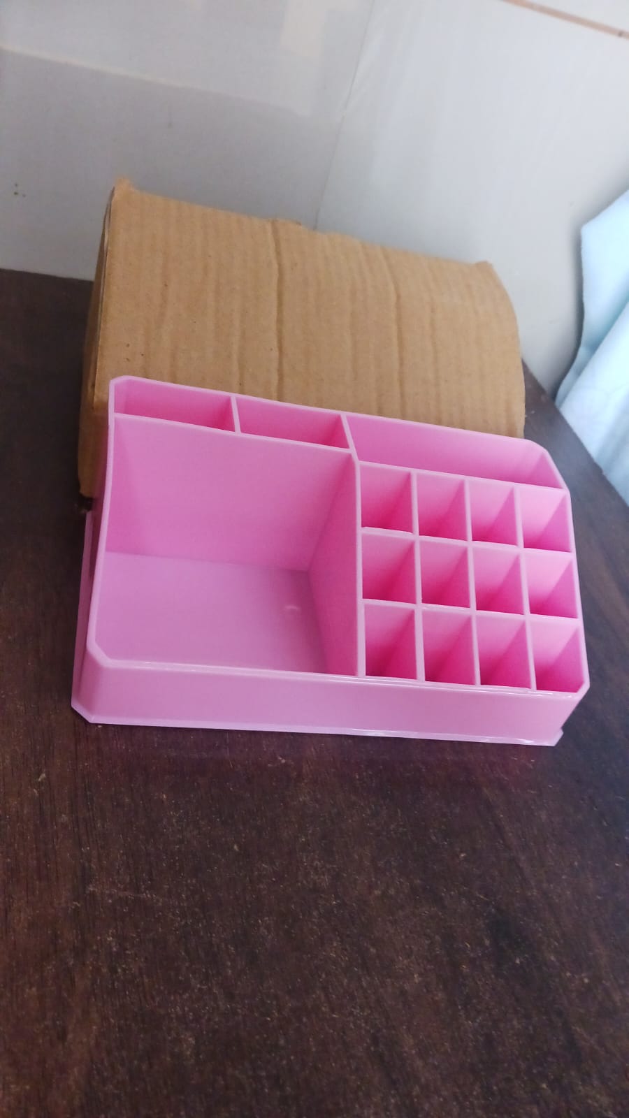 Makeup Organiser Cosmetic Makeup Lipstick Storage Box with Drawer Plastic Case Holder Skin Care Products (1 Pc) Makeup Organiser Cosmetic Makeup Lipstick Storage Box with Drawer Plastic Case Holder Skin Care Products (1 Pc)